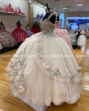 Load image into Gallery viewer, Elegant Princess Quinceanera Dress Ball Gown Lace Flowers Party Sweet 16 Pageant Gown Vestidos De 15 Años Prom