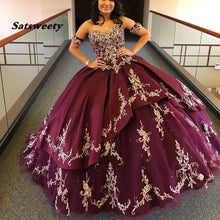 Load image into Gallery viewer, Burgundy Sweetheart Satin Quinceanera Prom Dresses Gold Applique Beaded Tiered Skirt Ball Gown Sweet