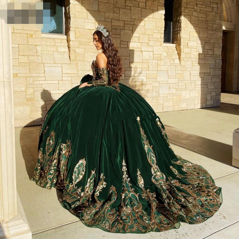 Mexican Girls Quince emerald Green Quinceanera Dresses Applique lace-u   Twins Designss