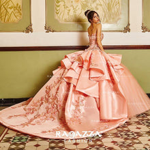 Load image into Gallery viewer, Classy Beaded Ball Gown Quinceanera Dresses Sweetheart Neck Appliqued Sweet 16 Dress Satin Sweep Train Sequined Masquerade Gowns