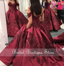 Load image into Gallery viewer, Burgundy Quinceanera Dresses with Sequins Applique Off the Shoulder Sweet 16 Dress vestido de 15 anos 2021 Ball Prom Gowns
