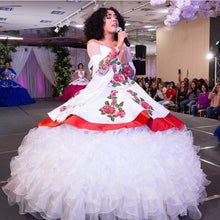 Load image into Gallery viewer, Two Pieces vestidos de xv años Quinceanera Dresses Long Sleeves Applique Beaded Ball Gown Sweet 16 Dress vestido de debutante