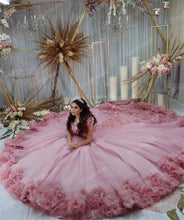 Load image into Gallery viewer, Pink Sweet 16 Quinceanera Dresses Appliques Flowers Off Shoulder Ruched Ball Gown Dress Vestido De 15 Anos 2022