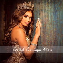 Load image into Gallery viewer, White Quinceanera Dress Corset Back Sweetheart Gold Crystal Beaded vestidos de 15 años 2021 Sweet 16 Gowns