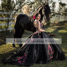 Load image into Gallery viewer, Mexican Charro Quinceanera Dresses vestido de 15 años V Neck Black Embroidery Sweet 16 Dress Puffy Skirt Girl Prom Wear
