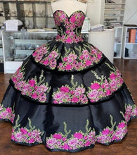 Load image into Gallery viewer, 2021 Black Damas Quinceanera Dresses Embroidered Three Layers Princess Strapless Lace-up Backless Charro Sweet 16 Dress