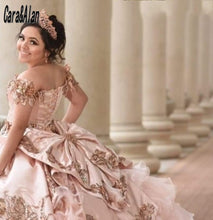 Load image into Gallery viewer, Charro Pink Quinceanera Dresses Off Shoulder Ruffles Sweet 16 Dress Party Wear Sequin Princess Gowns Crystal Vestidos De Xv Años