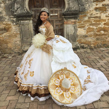 Load image into Gallery viewer, New Charro Quinceanera Dresses with Wrap Embroidered Sweetheart Mexican Ball Gown Sweet 16 Vestidos 15 Anos Detachable Train