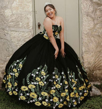 Load image into Gallery viewer, Charro Vestidos De XV Años Quinceanera Dresses Floral Embroidery Sweetheart Black Mexican Girls Birthday Sweet 15 Gowns
