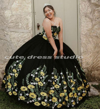 Load image into Gallery viewer, Charro Vestidos De XV Años Quinceanera Dresses Floral Embroidery Sweetheart Black Mexican Girls Birthday Sweet 15 Gowns