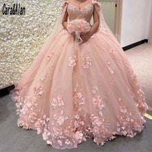 Load image into Gallery viewer, Cara&Alan Light Purple Quinceanera Dresses With Cape 3D Floral Applique Charro Vestido De 15 Años 2021 Sweet 16 Prom Gowns