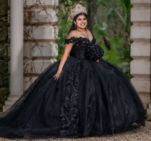 Load image into Gallery viewer, Vestidos De 15 Años Plus Size Black Quinceanera Dresses With Cape Applique Beading Charro Mexican Ball Gown Sweet 16 Dress