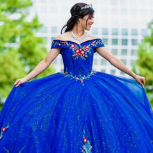 Load image into Gallery viewer, Mexican Charro Quinceanera Dresses Theme Royal Blue Embroidered Off The Shoulder Tulle Lace-up Ball Gown Sweet 16 Vestidos