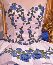 Load image into Gallery viewer, 2022 Royal Blue and White 3D Floral Flowers Vestido De 15 Anos Ball Gown Quinceanera Prom Dress Mexican Charro XV Satin Lace