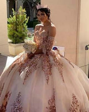 Load image into Gallery viewer, Bling Charro Sequin Appliques Quinceanera Dresses With Removeable Sleeve Sweetheart Bead Crystal Prom Dress 2021 Lace Sweet 15