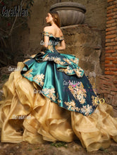 Load image into Gallery viewer, Mexican Gold Quinceanera Dresses Applique Beaded Off the Shoulder Charro Vestidos De 15 Años Organza Ruffles Sweet 16 Gowns