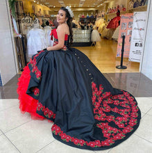Load image into Gallery viewer, Classy Puffy Mexican Quinceanera Dresses Best Ball Gown Appliques Embroidery Sweet 16 Dress Black And Red Halloween Prom Gowns