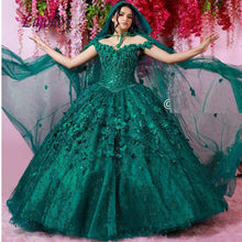 Load image into Gallery viewer, Luxury Emerald Green Quinceanera Dresses Ball Gown Corset Plus Size Mexican 15 year old Sixteen Princess Sweet 16 Prom Dress