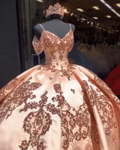 Load image into Gallery viewer, Vestidos De XV Años Quinceanera Dress 2021 Pink Rose Gold Sequin Lace Spaghetti Straps Ball Gown Prom Dress Sweet 16 Party Gown