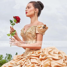 Load image into Gallery viewer, Princess Gold Girls vestidos de xv años 2021 Quinceanera Dresses Sweetheart Lace Applique Ball Gown Masquerade Prom Wea