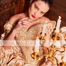 Load image into Gallery viewer, Princess Gold Girls vestidos de xv años 2021 Quinceanera Dresses Sweetheart Lace Applique Ball Gown Masquerade Prom Wea