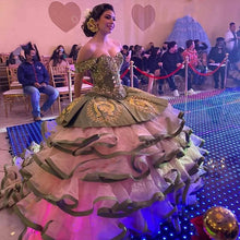 Load image into Gallery viewer, Vestido Mexicano Quinceanera Dresses Off Shoulder Lace Applique Sweet 16 Corset Dress 2021 vestidos de XV años Ball Prom Gowns