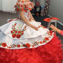 Load image into Gallery viewer, High-end Red Ball Gown Quinceanera Dresses with Cape Crost Back Sweet 16 Dress vestidos de 15 años Sweetheart