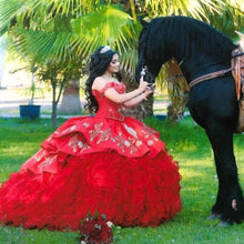 Load image into Gallery viewer, Luxury Red Quinceanera Dress 2022 Mexican Ball Gown Ruffle Prom Dress Sleeveless Chapel Train Sweet 15 16 Pageant Vestidos De 15