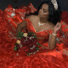 Load image into Gallery viewer, Luxury Red Quinceanera Dress 2022 Mexican Ball Gown Ruffle Prom Dress Sleeveless Chapel Train Sweet 15 16 Pageant Vestidos De 15