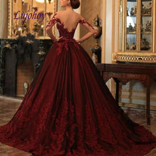 Load image into Gallery viewer, Long Sleeve Lace Quinceanera Dresses Ball Gown Mexican Beaded Princess Masquerade Burgundy Satin Sweet 16 Prom Dress 15 year old