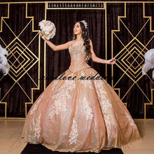 Load image into Gallery viewer, Stunning Sequined Lace Ball Gown Quinceanera Dress Sweetheart Appliques Mexican Style Sweet 15 Party Gowns Vestidos De 15 Años