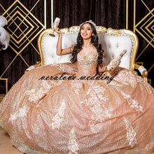 Load image into Gallery viewer, Stunning Sequined Lace Ball Gown Quinceanera Dress Sweetheart Appliques Mexican Style Sweet 15 Party Gowns Vestidos De 15 Años