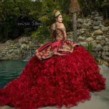 Load image into Gallery viewer, Princess Burgundy Quinceanera Dresses with Gold Applique Off the Shoulder Sweet 16 Dress Mexican vestido de 15 anos 2021 Prom