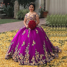 Load image into Gallery viewer, Exquiaite Green Quincenera Evening Dresses Off Shoulder Flowers Appliqued Prom Formal Party Celebrity 15 Ans Vestidos Fiesta