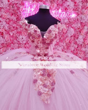 Load image into Gallery viewer, Luxury Quinceanera Dress Flowers Off Shoulder Light Blue Pink Princess Girl Prom Dress Appliques Vestidos De Xv Años