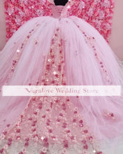 Load image into Gallery viewer, Luxury Quinceanera Dress Flowers Off Shoulder Light Blue Pink Princess Girl Prom Dress Appliques Vestidos De Xv Años