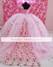 Load image into Gallery viewer, Luxury Quinceanera Dress Flowers Off Shoulder Light Blue Pink Princess Girl Prom Dress Appliques Vestidos De Xv Años
