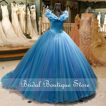 Load image into Gallery viewer, Sky Blue Cinderella Vintage Ball Gown Quinceanera Dresses 2022 Off Shoulder Lace Up Tulle vestidos de 15 años فساتين