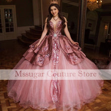 Load image into Gallery viewer, 2021 Pink Cinderella Quinceanera Dresses Crystal Ball Gown Beading Appliques Party Gowns Vestido De Festa Sweet 16 Dress