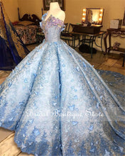 Load image into Gallery viewer, 2021 Light Champagne Ball Gown Quinceanera Dresses Beads Lace Appliques Formal Prom Gowns Sweet 16 Dress vestido de 15 anos