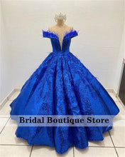 Load image into Gallery viewer, Luxury Feathers Ball Gown Quinceanera Dresses Off Shoulder Handmade Appliques Vestidos XV Años Sweet 16 Dress Elegant Custom