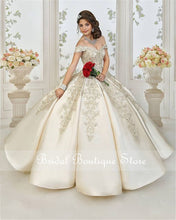 Load image into Gallery viewer, Light Champagne Ball Gown Quinceanera Dresses Beads Lace Appliques Formal Prom Gowns Sweet 16 Dress vestido de 15 anos