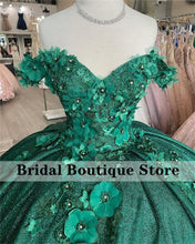 Load image into Gallery viewer, Luxury Green Quinceanera Dresses Ball Gown Lace Floral Applique Crystal Bling Bling Customized Sweet 16 Dresses