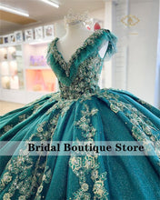Load image into Gallery viewer, Glitter Green Ball Gown Quinceanera Dresses Cap Sleeve Crystal Beaded Appliques Pleats vestidos de quinceañera Sparkly Dress
