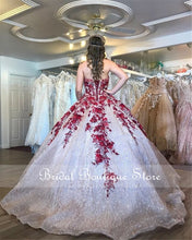Load image into Gallery viewer, vestidos de quinceañera Sweetheart Quinceanera Dress Sequined Lace Princess Girl Sweet 16 Ball Gown Prom Dress