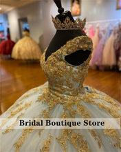 Load image into Gallery viewer, Stunning Tulle Quinceanera Dresses With Golden Appliques Cap Sleeve Pearls Sweet 16 Prom Gowns