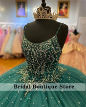 Load image into Gallery viewer, Green Quinceanera Dresses Ball Gown Tulle Crystals Beaded Ruffles Sweet 16 Dressess Vestido De 15 Anos Graduation Gowns