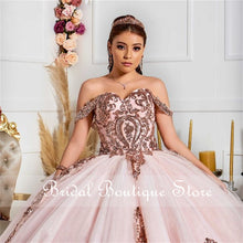 Load image into Gallery viewer, Rose Gold Sequined Tulle Quinceanera Dresses Off Shoulder Blush Pink Sweet 16 Dress Pageant Gowns vestidos de 15 años 2021