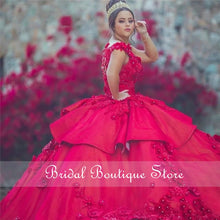 Load image into Gallery viewer, Elegant Red Mexican Quinceanera Dresses 2021 Scoop Illusion Neck Lace Applique Flower Ball Gown Sweet 15 16 Dress Vestidos De 15