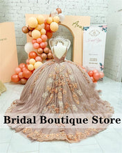Load image into Gallery viewer, Elegant Applique Quinceanera Dresses Spaghetti Beaded Pearls Zipper Ball Gown Sweet 16 Princess Dress Vestidos de 15 Anos